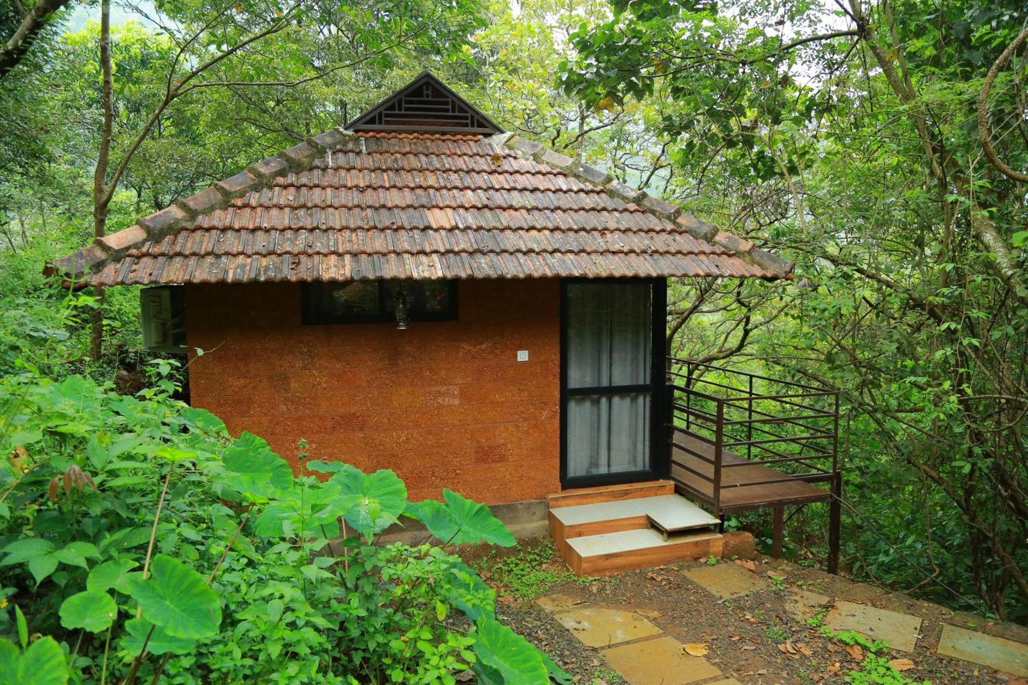 Holistic Stay Eco-Resort & Ayurvedic Retreat Paithalmala Exterior foto